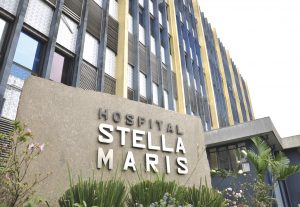Administração do Hospital Stella Maris afirma que todos os salários dos profissionais estão em dia
